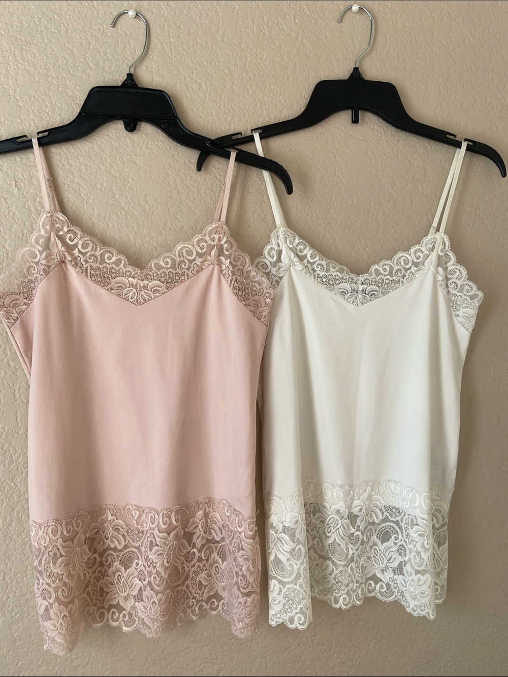 White House Black Market Lace-Trim Satin Camisoles w/ Lace Hem. Pink/White. Sz M